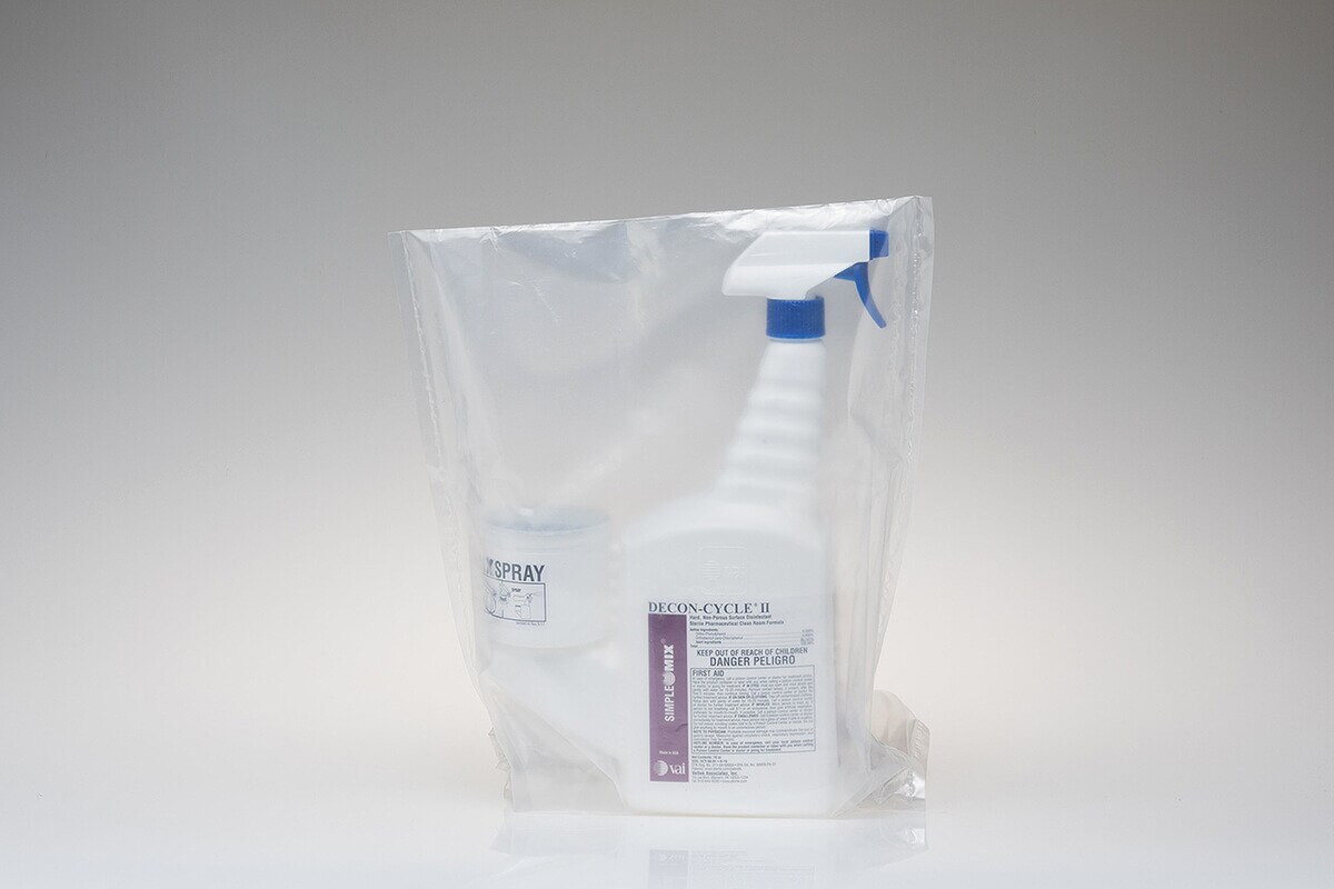 Single DECON-CYCLE II SimpleMix trigger spray bottle packaged inside clear protective overwrap.